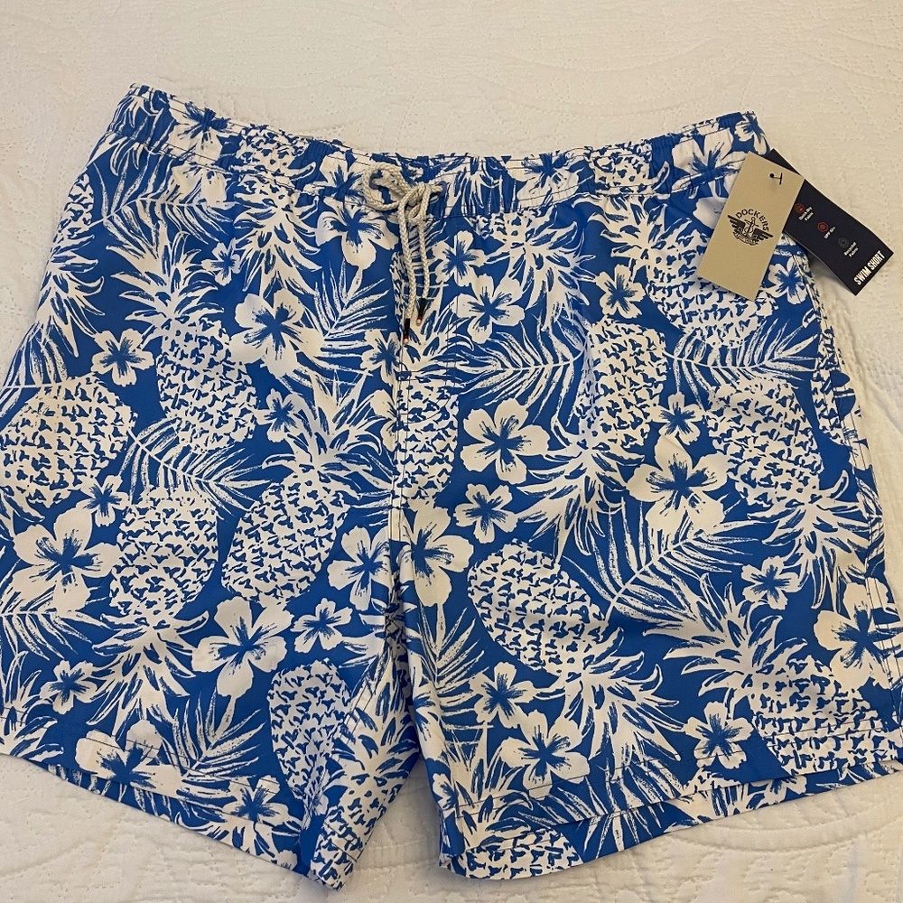 Dockers Swim Shorts Trunks Men's XL  7” inseam NWT